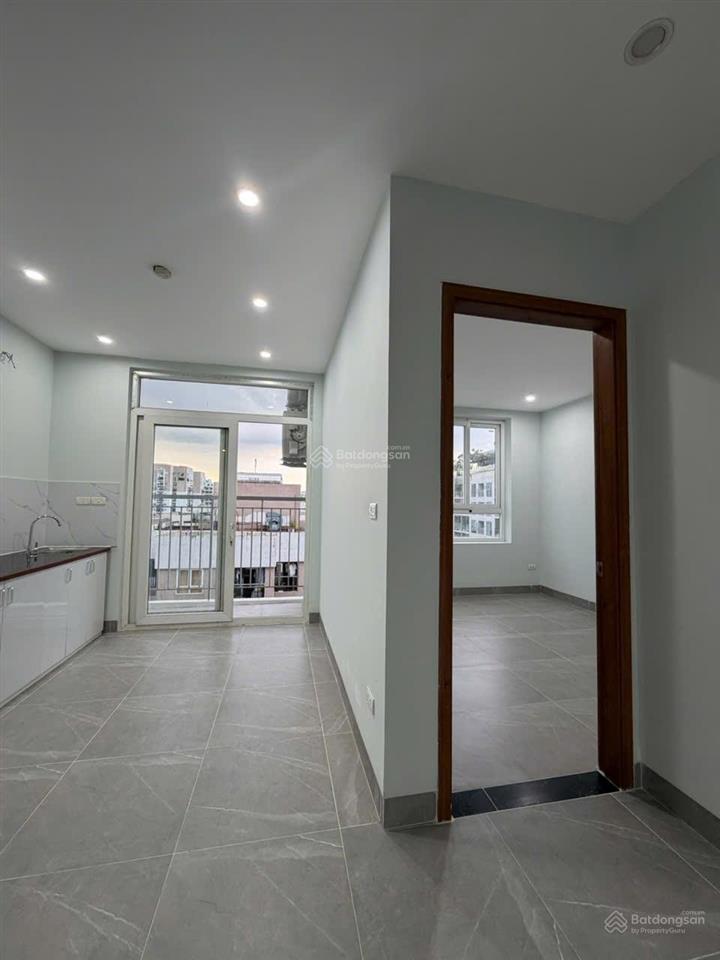 Cho thuê căn hộ 105m giá 13tr tại nguyễn huy tưởng