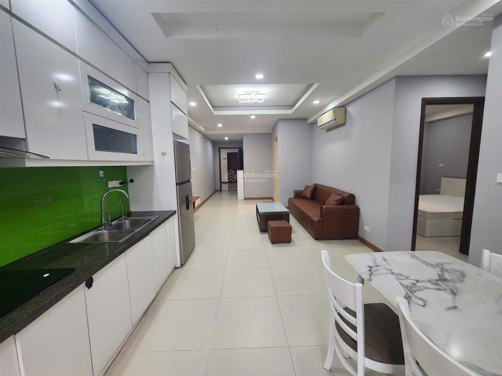Cho thuê căn hộ 2pn đủ đồ tại lê văn lương, giá 14,5tr