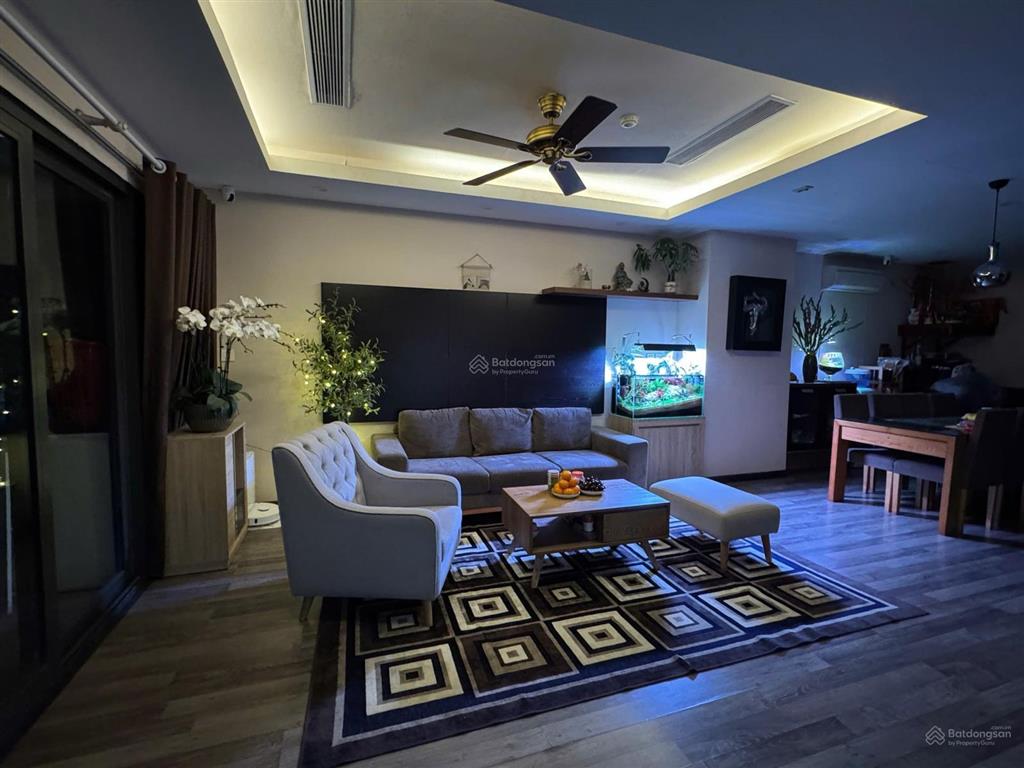 Cho thuê căn hộ 2pn siêu rộng 107m nội thất đẹp tại star city lê văn lương