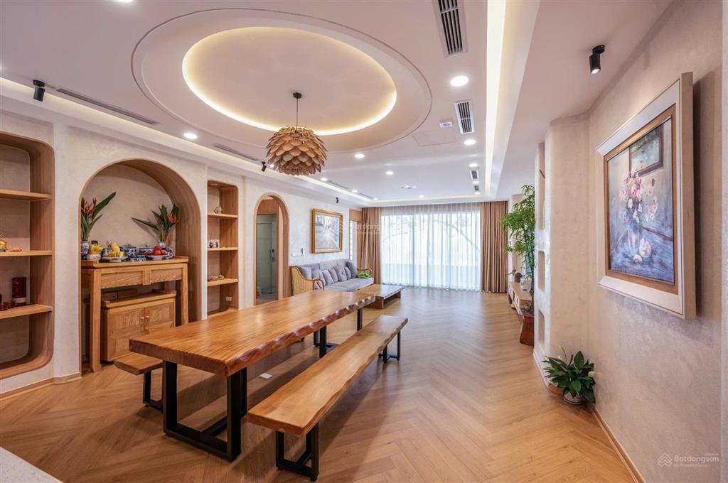 Bán căn hộ siêu rộng 176m2 tại hei tower ngụy như kon tum 4pn
