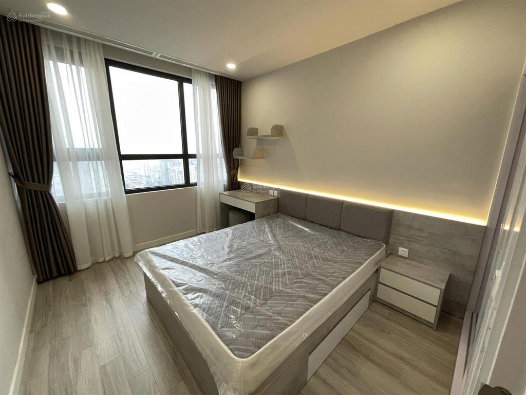 Giảm giá bán nhanh brg lê văn lương 105m giá chỉ 12 tỉ. sẵn sổ