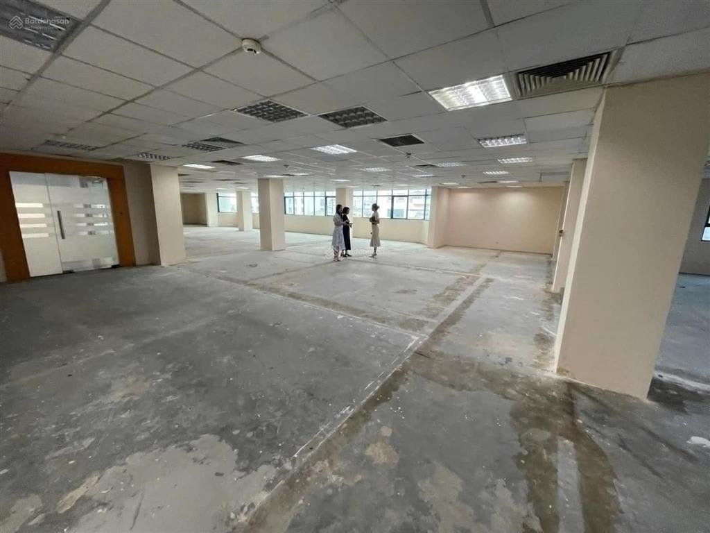 Cho thuê văn phòng 400m2 tại giảng võ, ba đình, hà nội, giá 150 nghìn / m2