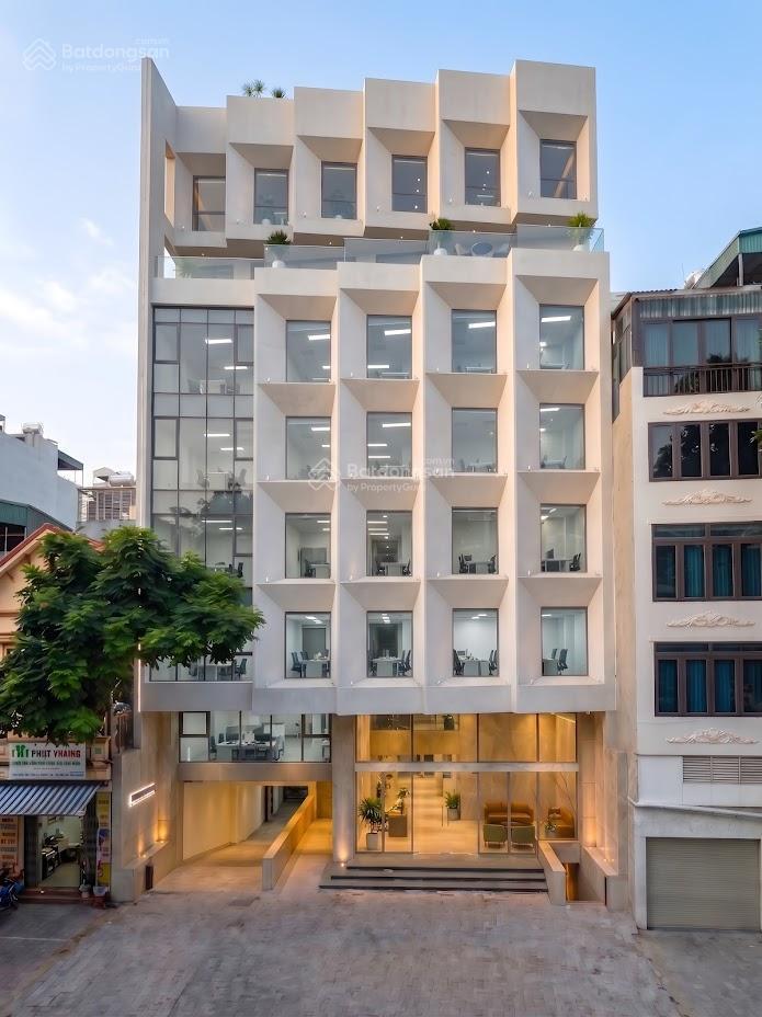 Cho thuê văn phòng view đẹp tại nguyễn biểu, p. quán thánh, q. ba đình, giá thỏa thuận, 250m²