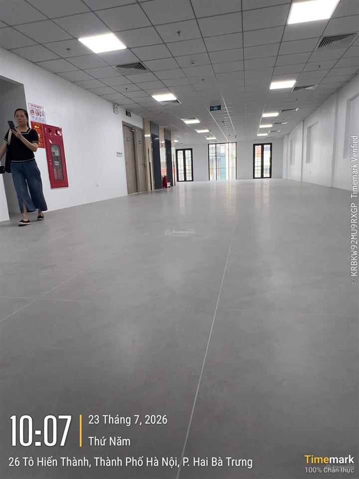 Cho thuê văn phòng đẹp, giá thỏa thuận, 200m2 tại tô hiến thành, p lê đại hành, q. hai bà trưng, hn