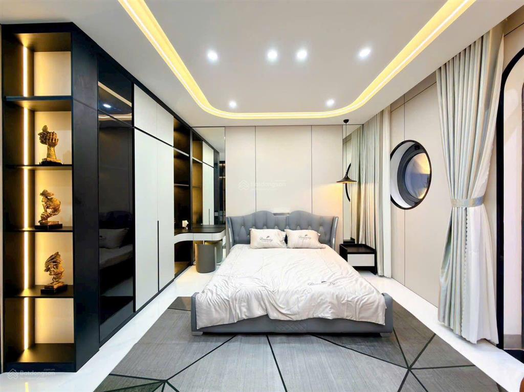 Siêu phẩm nhà 3 tầng full nội thất cao cấp trục chính d14 kdc hồng loan