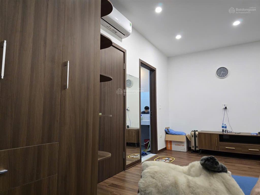 Cho thuê bt đẹp, nhiều tiện ích tại centa city, 20 triệu, 120 m2