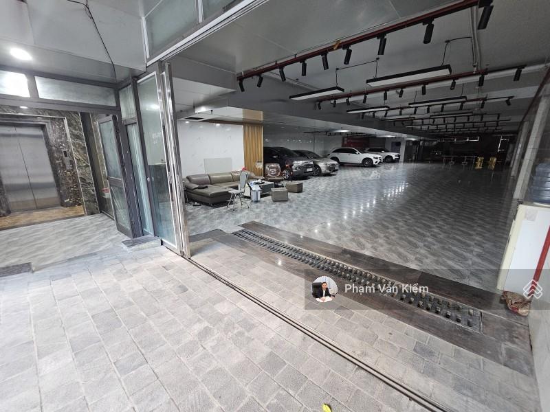 Bán khách sạn nguyễn phong sắc  cầu giấy  13 tầng  588m2  3 thang máy  dòng tiền cao