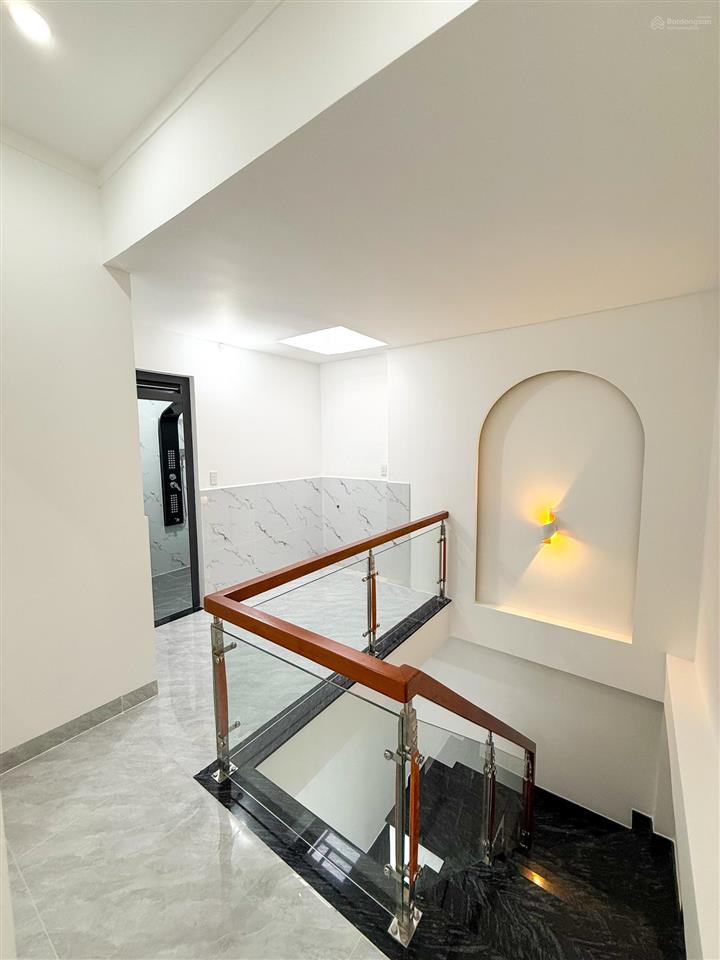 Chủ gởi bán nhà 1t1l (hoàn công) vị trí kinh doanh nhỏ đường oto thông chợ tân vạn. giá chỉ 3,5 tỷ