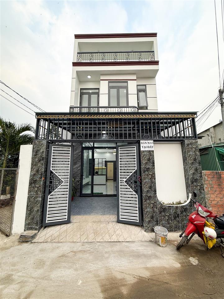 Chủ gởi bán nhà 1t1l (hoàn công) vị trí kinh doanh nhỏ đường oto thông chợ tân vạn. giá chỉ 3,5 tỷ