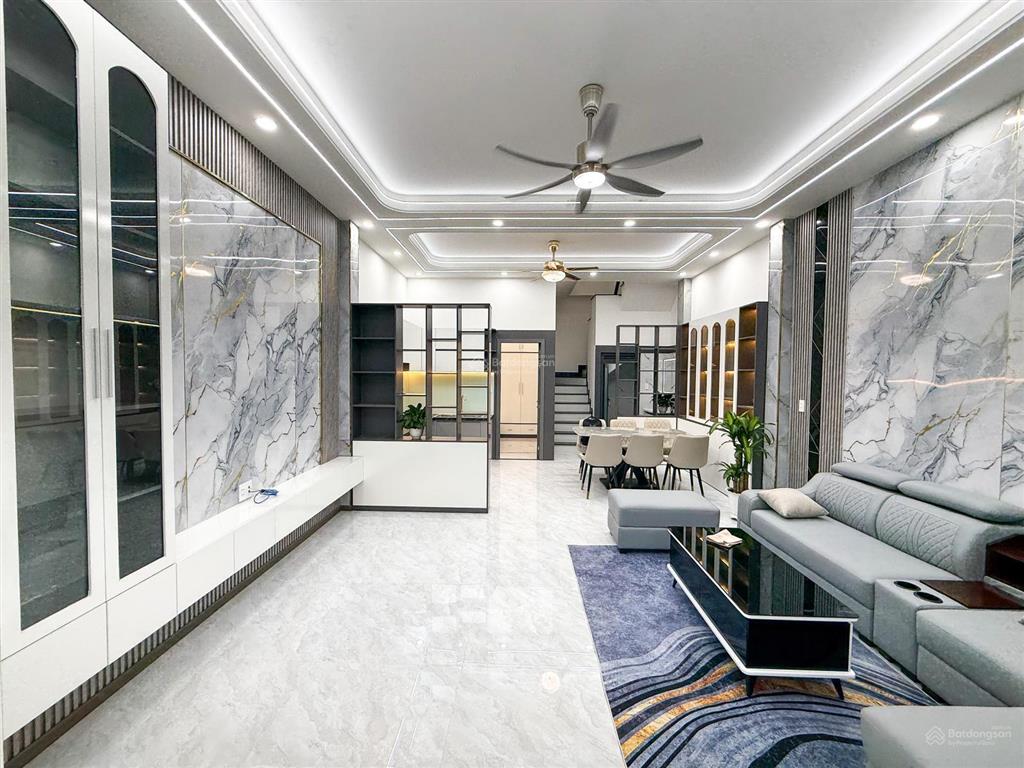 Chủ gởi bán nhà 1t1l (hoàn công) vị trí kinh doanh nhỏ đường oto thông chợ tân vạn. giá chỉ 3,5 tỷ