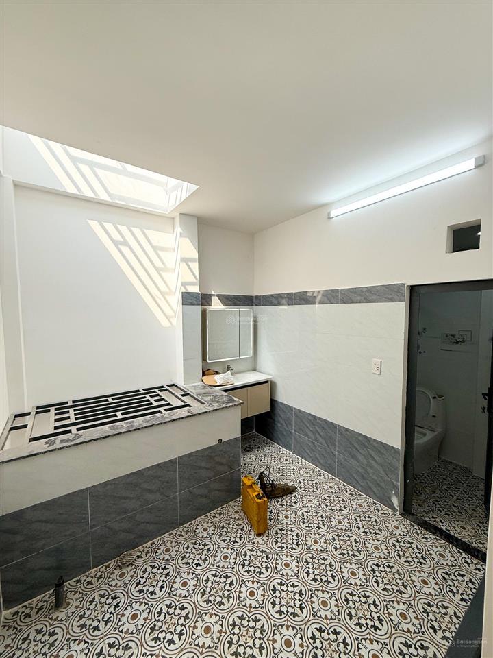 Chủ gởi bán nhà 1t1l (hoàn công) vị trí 2 đường nguyễn tri phương p. bửu hoà. giá chỉ 4 tỷ