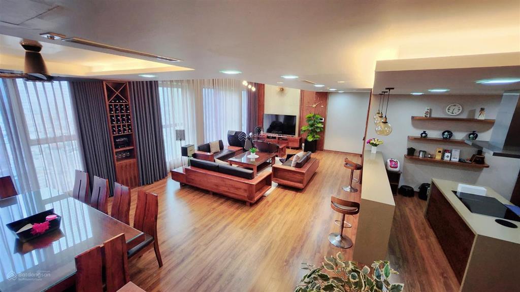 Bán ch 2.5n/2wc, dt 83m, full nt, giá 7 tỷ, tầng đẹp, view hồ, sổ sẵn tại green park, hoàng mai, hn