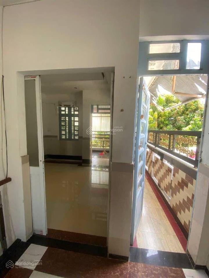 Bán nhà lê đình cẩn 130m2, ngang lớn 5m thu nhập 250tr/năm, nhỉnh 6 tỷ