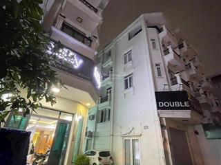 Mặt tiền đường số 18 ngay công viên lang hoa