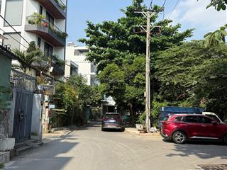 Gốc 2 mặt tiền siêu đẹp, bán nhà cấp 4 hẻm xe tải né nhau