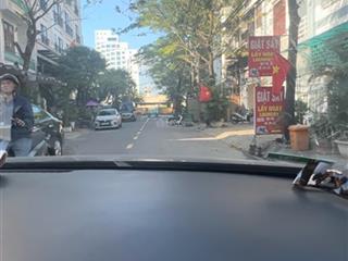 Bán nhà vị trí vàng  gần biển & phố tây diện tích 85m2, 4 tầng  giá 23 tỷ