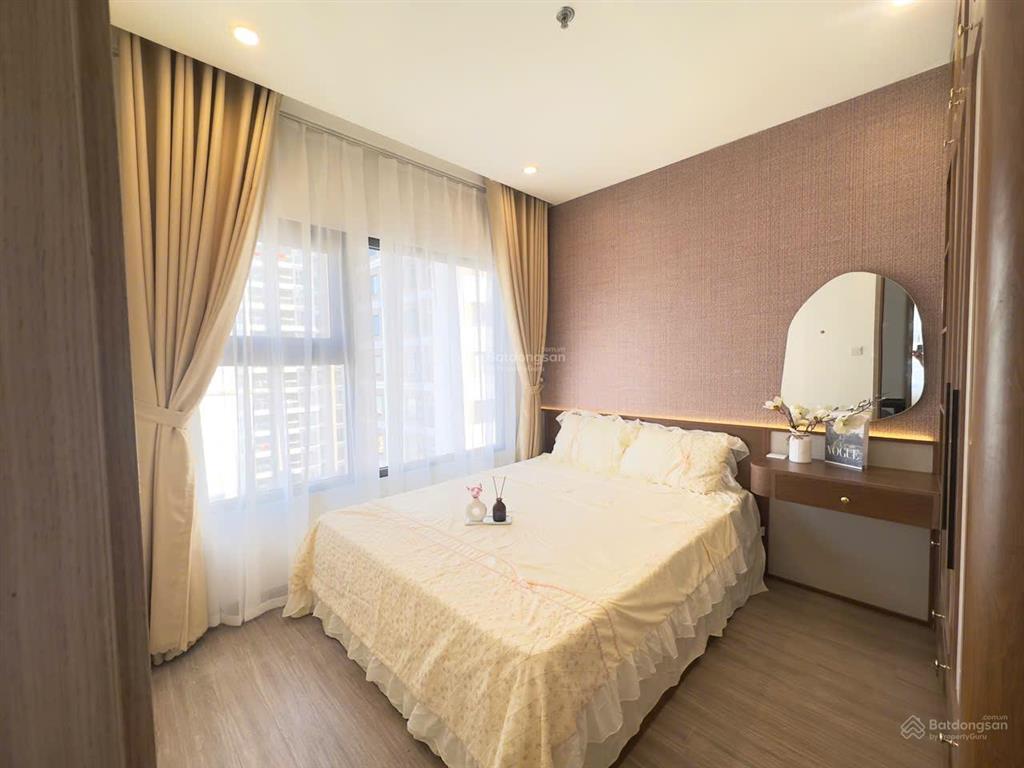 Rẻ đột biến căn góc 2n 2vs + 1 phòng đa năng dt 70m2, chỉ 3,95 tỷ tại vinhomes ocean park  gia lâm