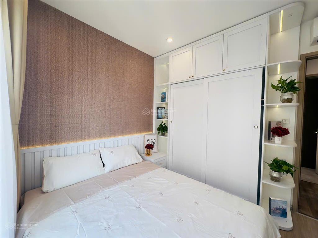 Rẻ đột biến căn góc 2n 2vs + 1 phòng đa năng dt 70m2, chỉ 3,95 tỷ tại vinhomes ocean park  gia lâm