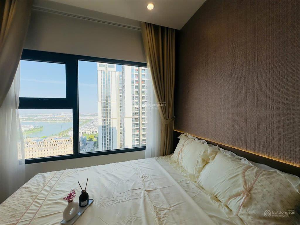 Rẻ đột biến căn góc 2n 2vs + 1 phòng đa năng dt 70m2, chỉ 3,95 tỷ tại vinhomes ocean park  gia lâm