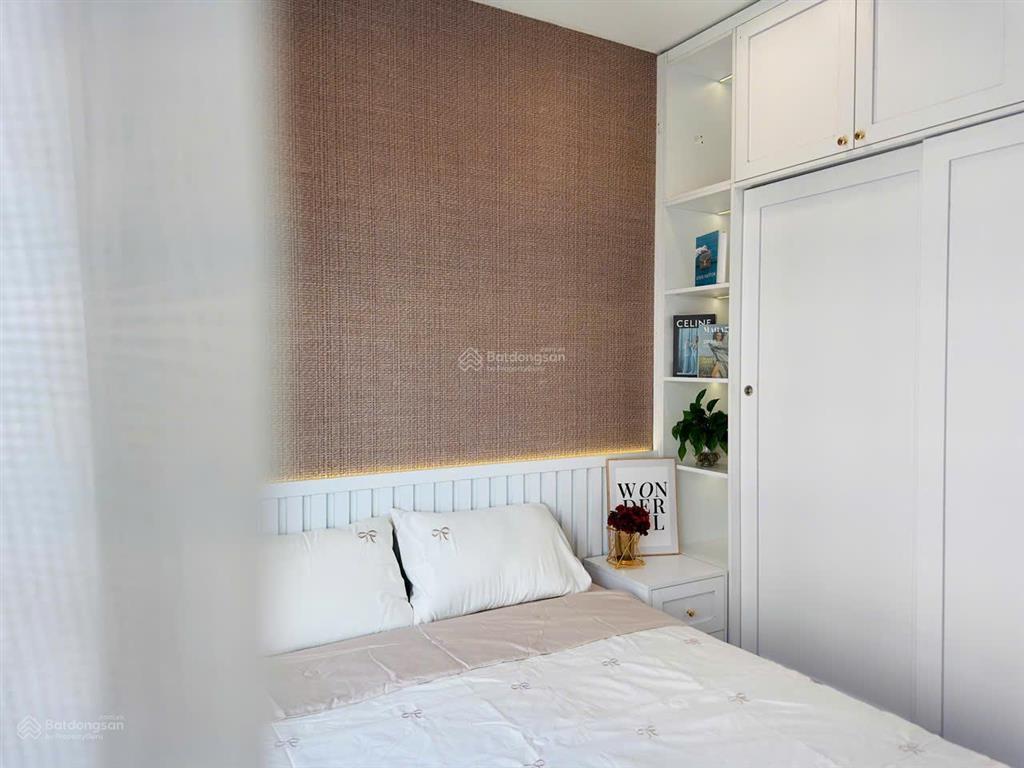 Rẻ đột biến căn góc 2n 2vs + 1 phòng đa năng dt 70m2, chỉ 3,95 tỷ tại vinhomes ocean park  gia lâm