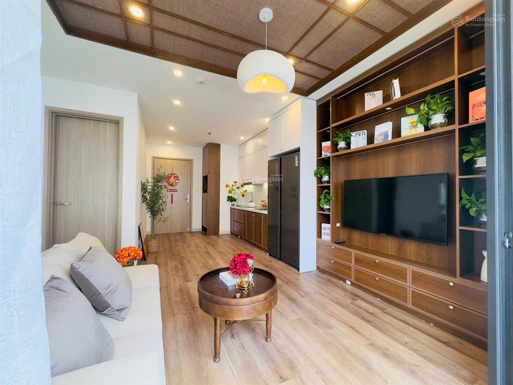 Rẻ đột biến căn góc 2n 2vs + 1 phòng đa năng dt 70m2, chỉ 3,95 tỷ tại vinhomes ocean park  gia lâm