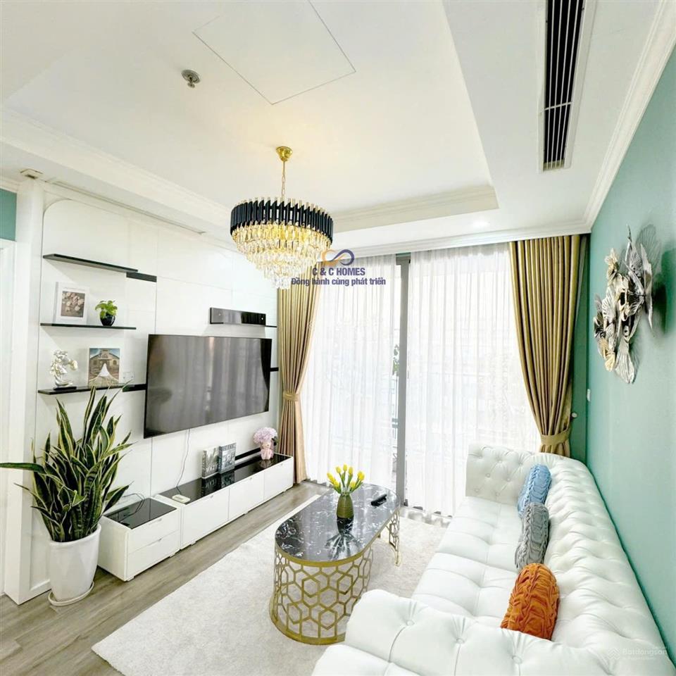 Em có quỹ homestay giá cực ổn và nhà đẹp tại times city,  ngay em lịch 0961 953 ***