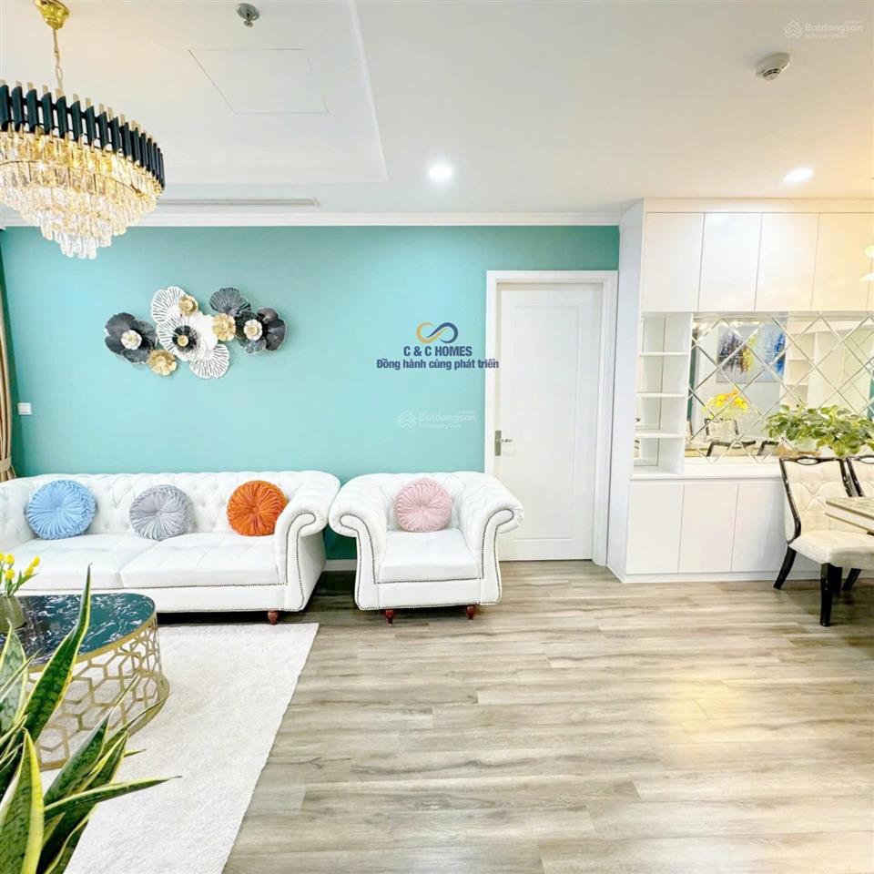 Em có quỹ homestay giá cực ổn và nhà đẹp tại times city,  ngay em lịch 0961 953 ***