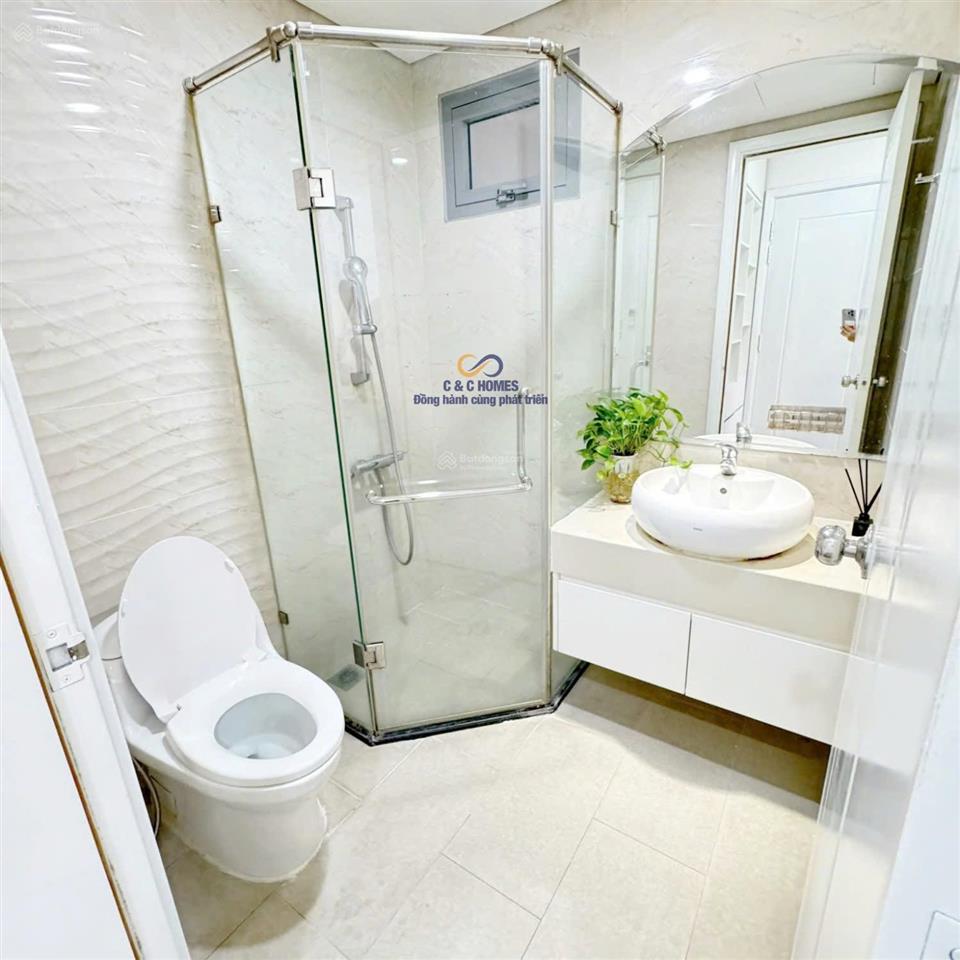 Em có quỹ homestay giá cực ổn và nhà đẹp tại times city,  ngay em lịch 0961 953 ***