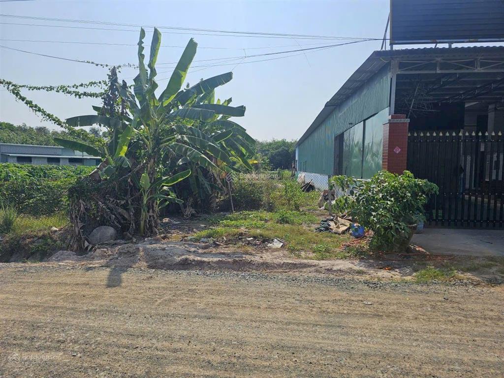 1,6 tỷ, 1.724 m2 (100m2 tc) sau lưng công an dương minh châu, tây ninh