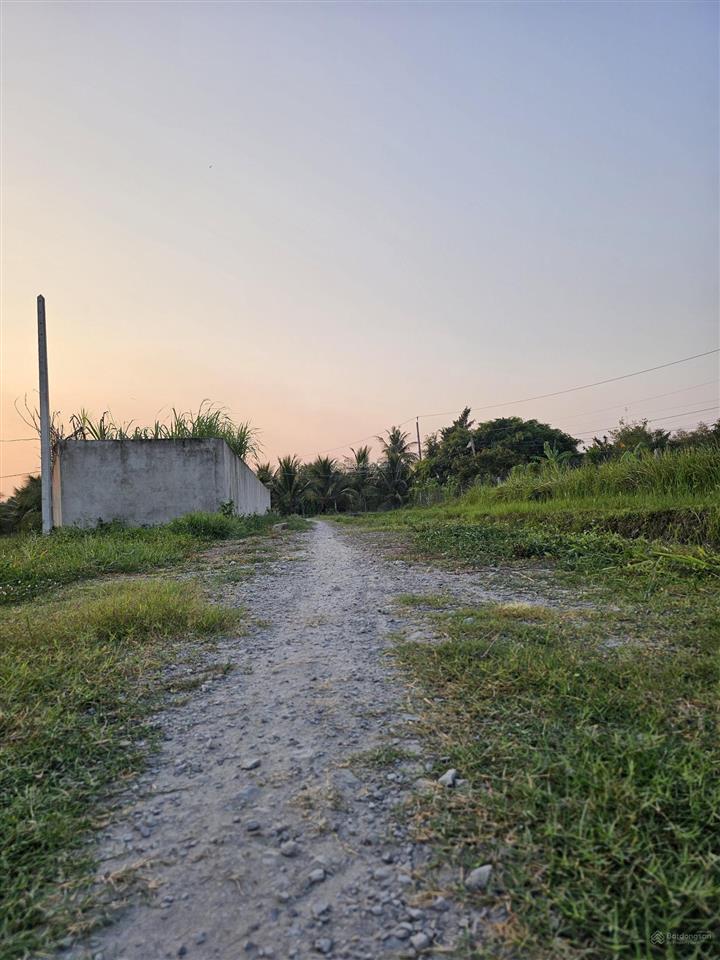 160m2 thổ cư chỉ 350tr, cách kcn phước đông chỉ 2,5km, dt 782 chỉ 500m