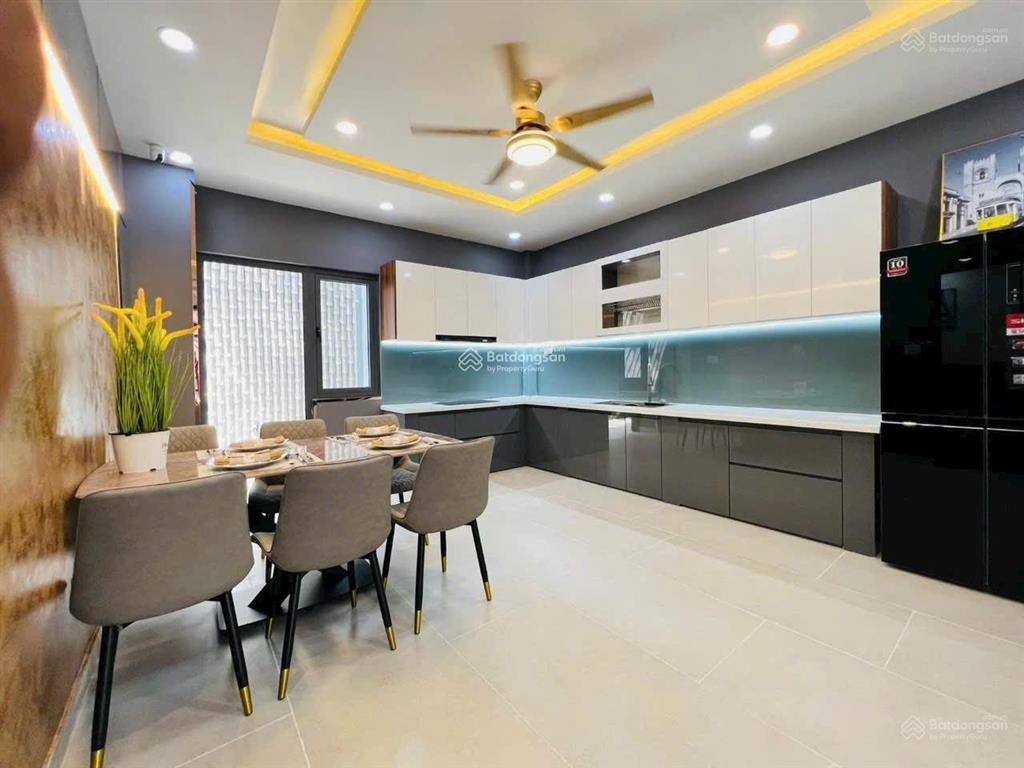 Biệt thự siêu đẹp lê đức thọ p6 gv 7,5m x 20m 3 lầu giá 17,5 tỷ
