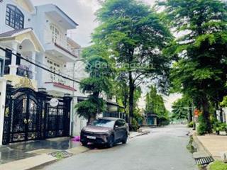 Bán gấp nhà phan huy ích gần emart2 gò vấp 7.5x24m (169m2) giá 10.5 tỷ  tiện xây 5 lầu/chdv