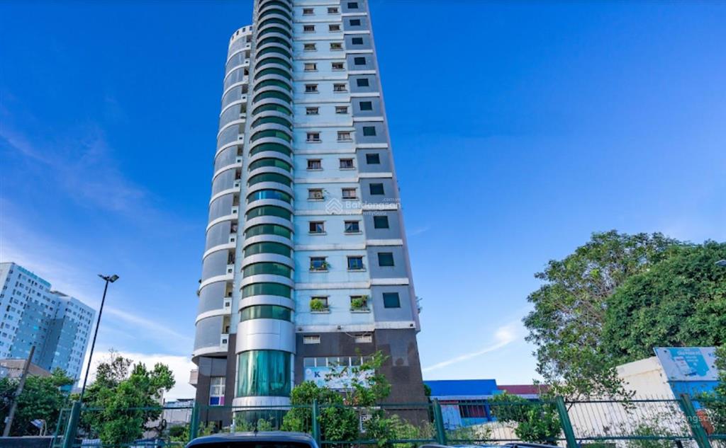 Căn 2pn c/c khang phú dt 77m2. giá thuê 9.5 triệu. đầy đủ nội thất, view trung tâm tp. 0938 111 ***
