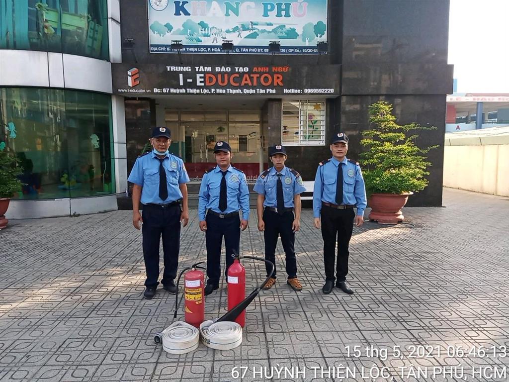 Cho thuê căn hộ 2pn c/c khang phú 67 huỳnh thiện lộc, tân phú. dt 77m2 đầy đủ nội thất. 0938 111 ***