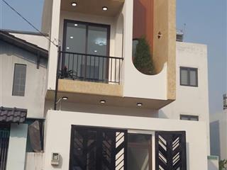 Bán nhà mới xây 1 trệt 2 lầu, đường 8m, hẻm 47 trường lưu  sổ hồng riêng  5.25 tỷ, hoàn công