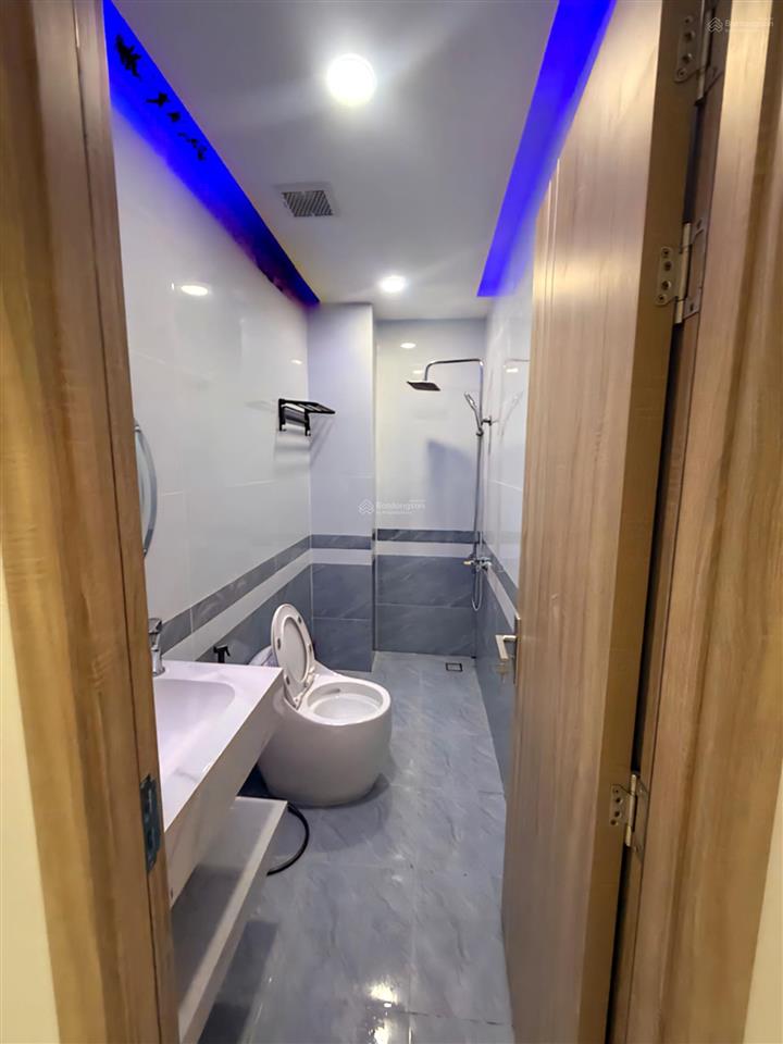 Bán nhà mới 100% kdc long trường, quận 9  4pn, ngang 4.55m  ngay đh tài chính marketing  6 tỷ