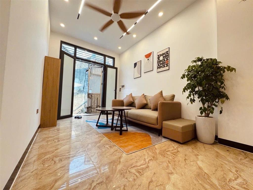 Bán gấp nhà riêng tại la phù, 4.8 tỷ, 40m2, 3pn, 3wc, chính chủ