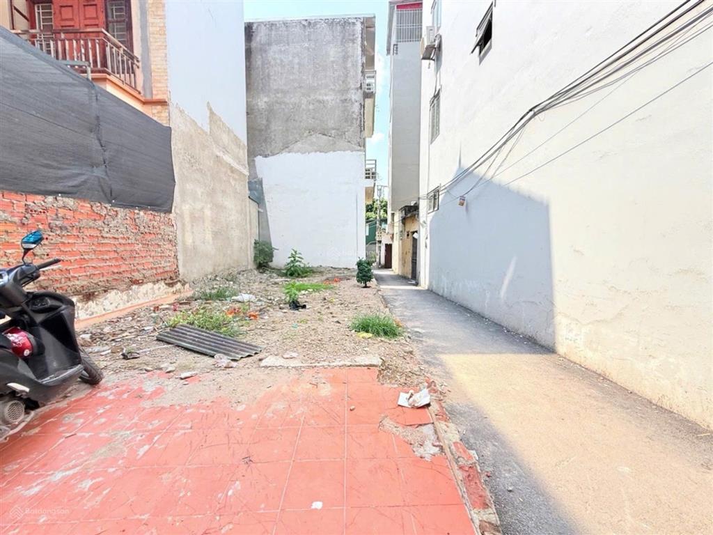 Bán nhà cấp 4 tại tây mỗ, 4,5 tỷ, 40m2, 2pn, 1ưc xác định bán đất