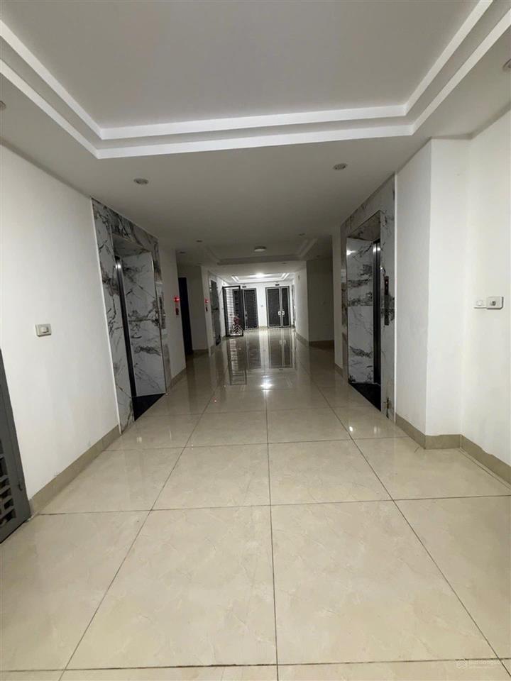 Giảm sốc 1,5 tỷ chung cư 3 ngủ mặt phố hàm nghi giá chỉ 8,1 tỷ 127m2  3pn 2wc