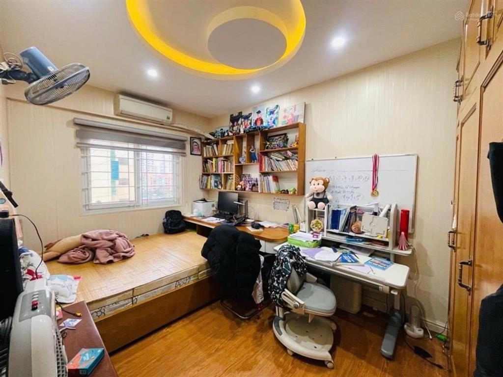 Giảm sốc 1,5 tỷ chung cư 3 ngủ mặt phố hàm nghi giá chỉ 8,1 tỷ 127m2  3pn 2wc
