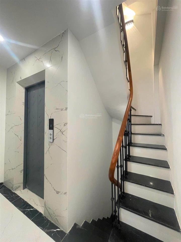 Bán nhà riêng tại do nha, 6,8 tỷ, 4pn, 5wc đẹp xuất sắc