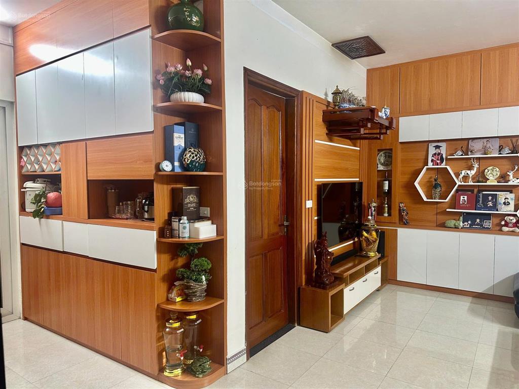 Chính chủ bán căn hộ chung cư tân phát | diện tích 64,5m2 | 2pn, 2wc tầng 8 | full nội thất
