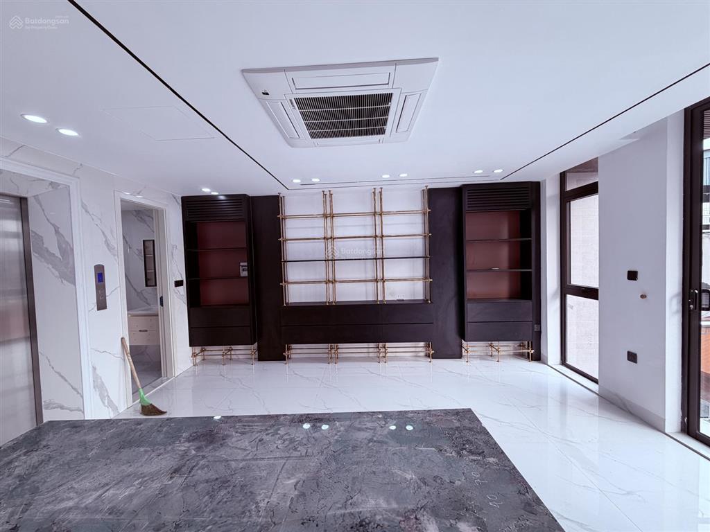 Chính chủ bán nhà khu 319 bộ quốc phòng 45m2, 7 tầng, mt 5m, full nội thất, ô tô vào nhà, giá tốt