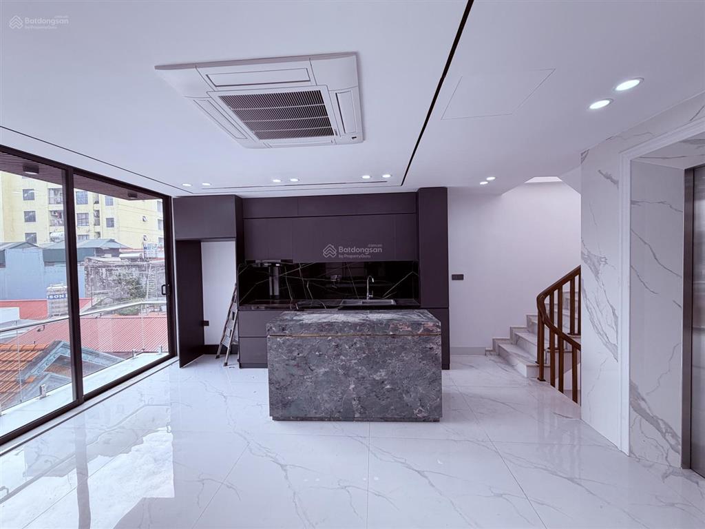 Chính chủ bán nhà khu 319 bộ quốc phòng 45m2, 7 tầng, mt 5m, full nội thất, ô tô vào nhà, giá tốt