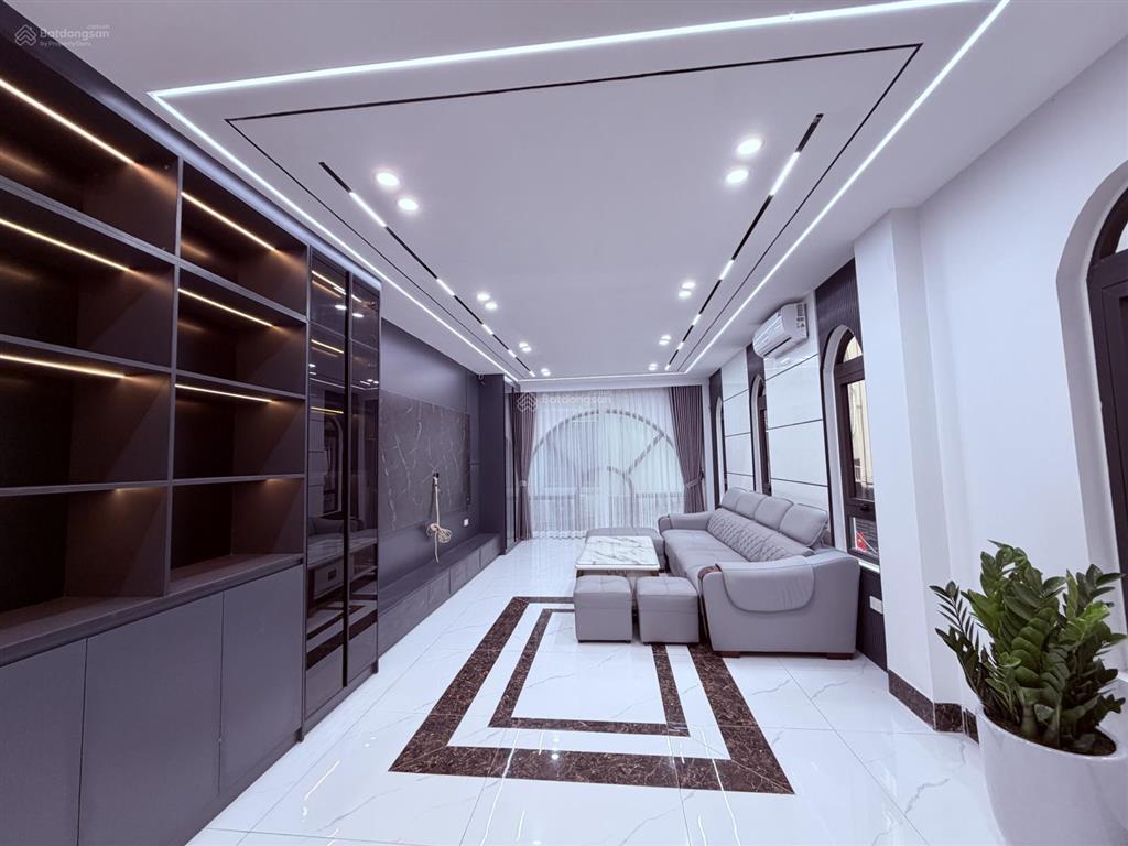 Bán nhà phân lô quân đội sài đồng, 55m2, 7 tầng, lô góc 2 mặt ngõ ô tô, full nội thất, chính chủ