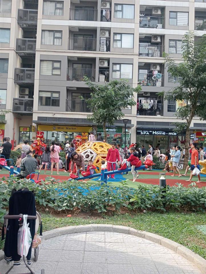  shop 42m2  mà giá bán chỉ 11 tỷ bao phí