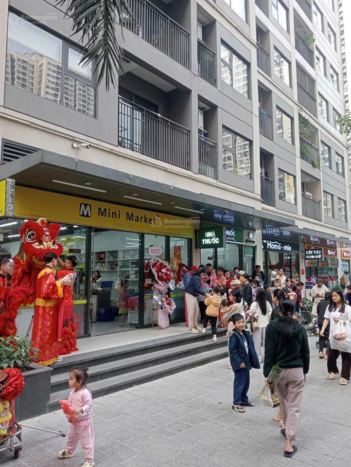 Shop 76m2 mặt sảnh mà giá bán chỉ 16 tỷ bao phí