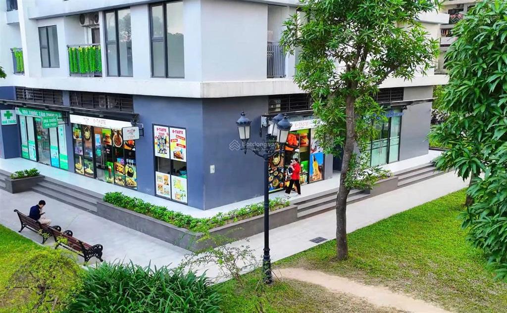 " nhanh tay sở hữu ngay căn shop 55m2 ở tòa i4