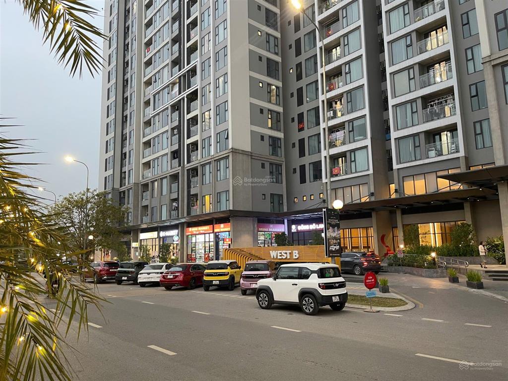 " nhanh tay sở hữu ngay căn shop 65m2 ở tòa west c