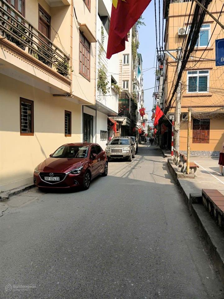 Bán nhà hồ tùng mậu, 42m , giá nhỉnh 8 tỷ, lô góc 3 thoáng vĩnh viễn,ngõ thông tứ phía, tiện ích xq